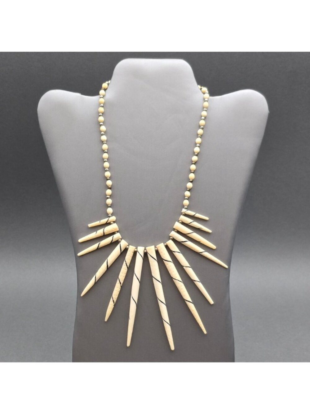 Vintage Batik Style Carved Bone Spike Necklace 16" Ethnic Tribal Horn Bib - Picture 2 of 16